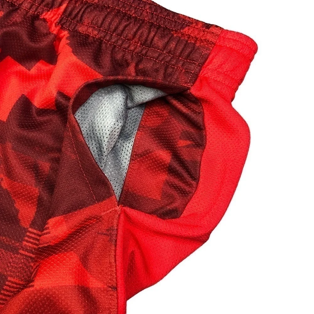 Under Armour basketball shorts elastic waist loose fit